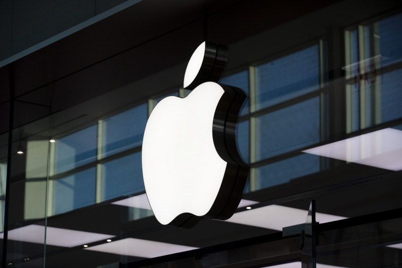 شعار شركة آبل - Bloomberg