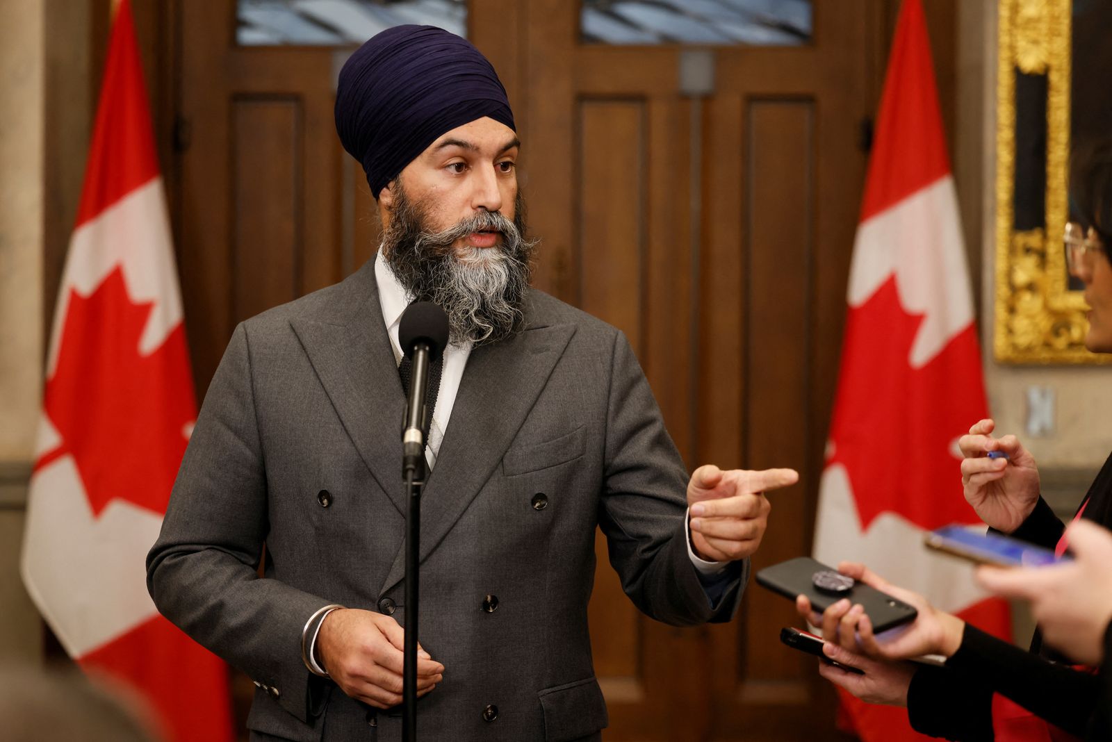 Canada's New Democratic Party leader Jagmeet Singh takes part in a press conference before Question Period in the House of Commons on Parliament Hill in Ottawa, Ontario, Canada December 16, 2024. REUTERS/Blair Gable