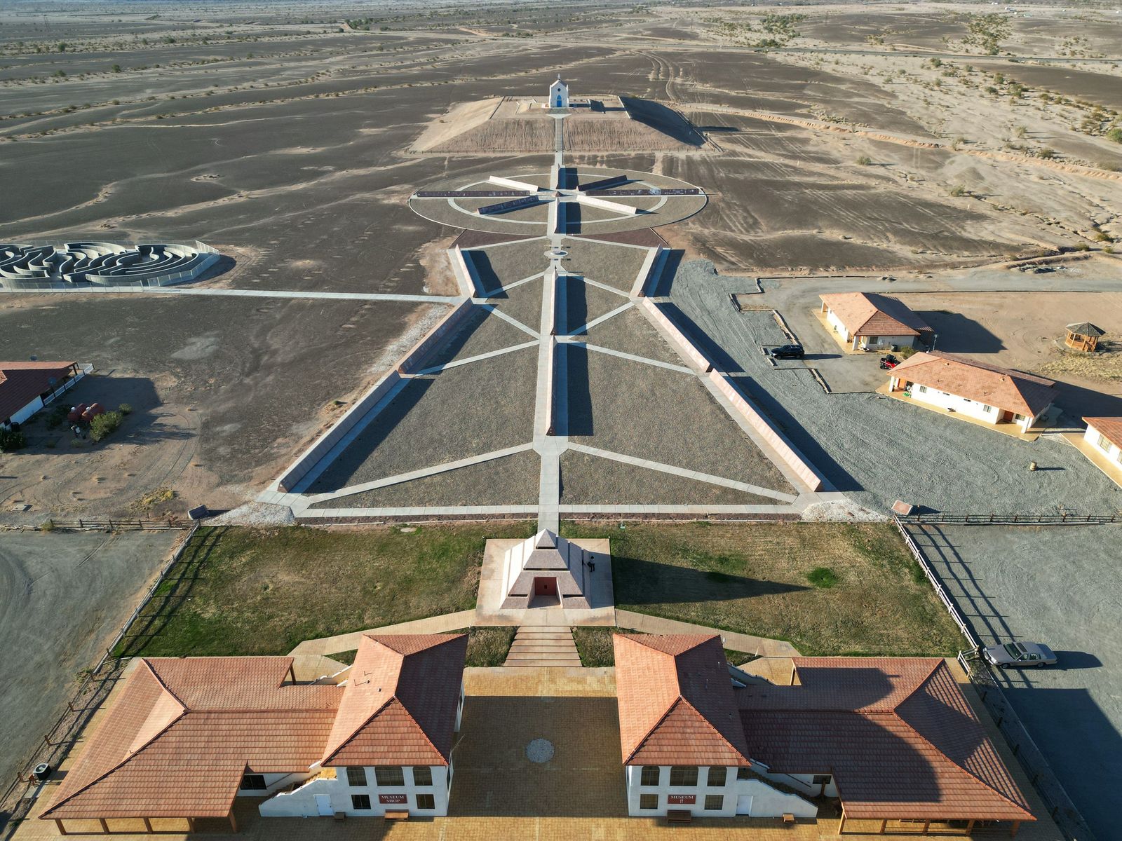 Journey to the center of the world (Hint: it's in California)  - AFP