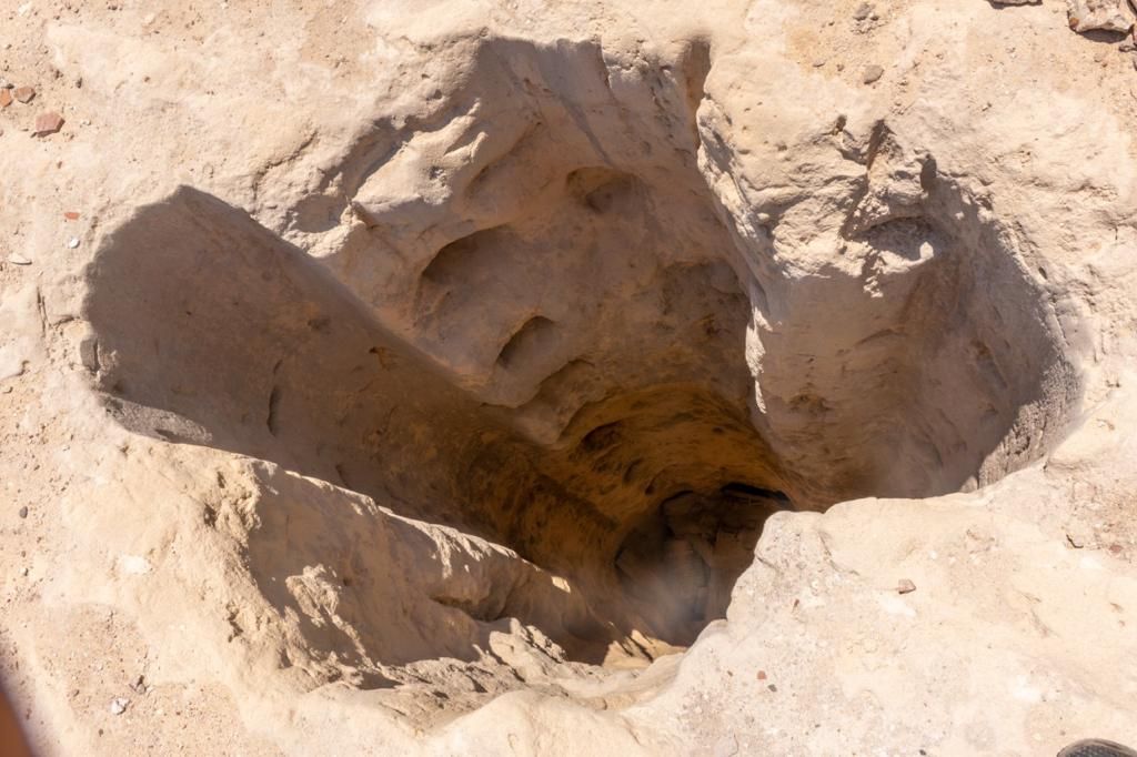 بئر مياه منحوت في الصخر ضمن اكتشافات المدينة الأثرية في الإسكندرية - وزارة السياحة والآثار المصرية
