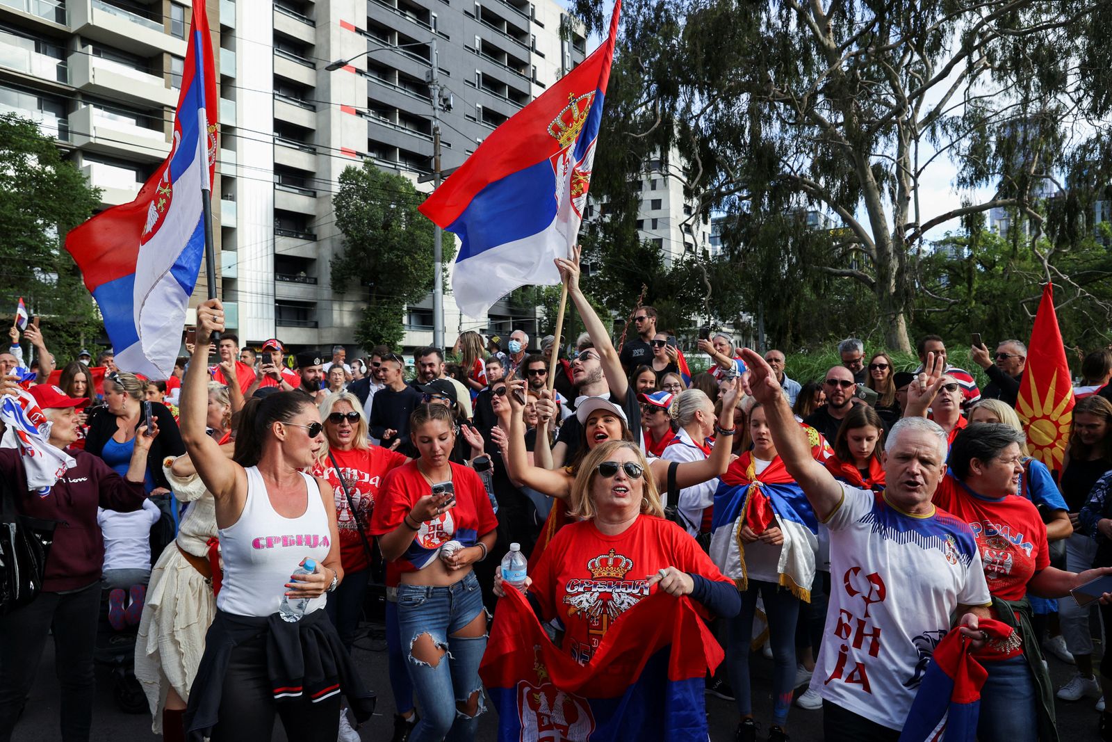 الجالية الصربية في أستراليا تتضامن مع نوفاك دجوكوفيتش - REUTERS