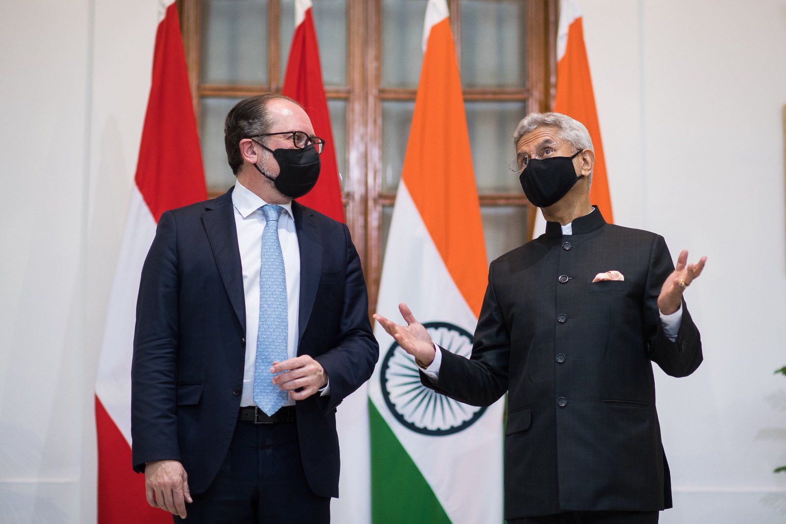 وزير الخارجية النمساوي ألكسندر شالنبرج يلتقي نظيره الهندي في نيودلهي. 19 مارس 2022. - twitter/@mfa_austria