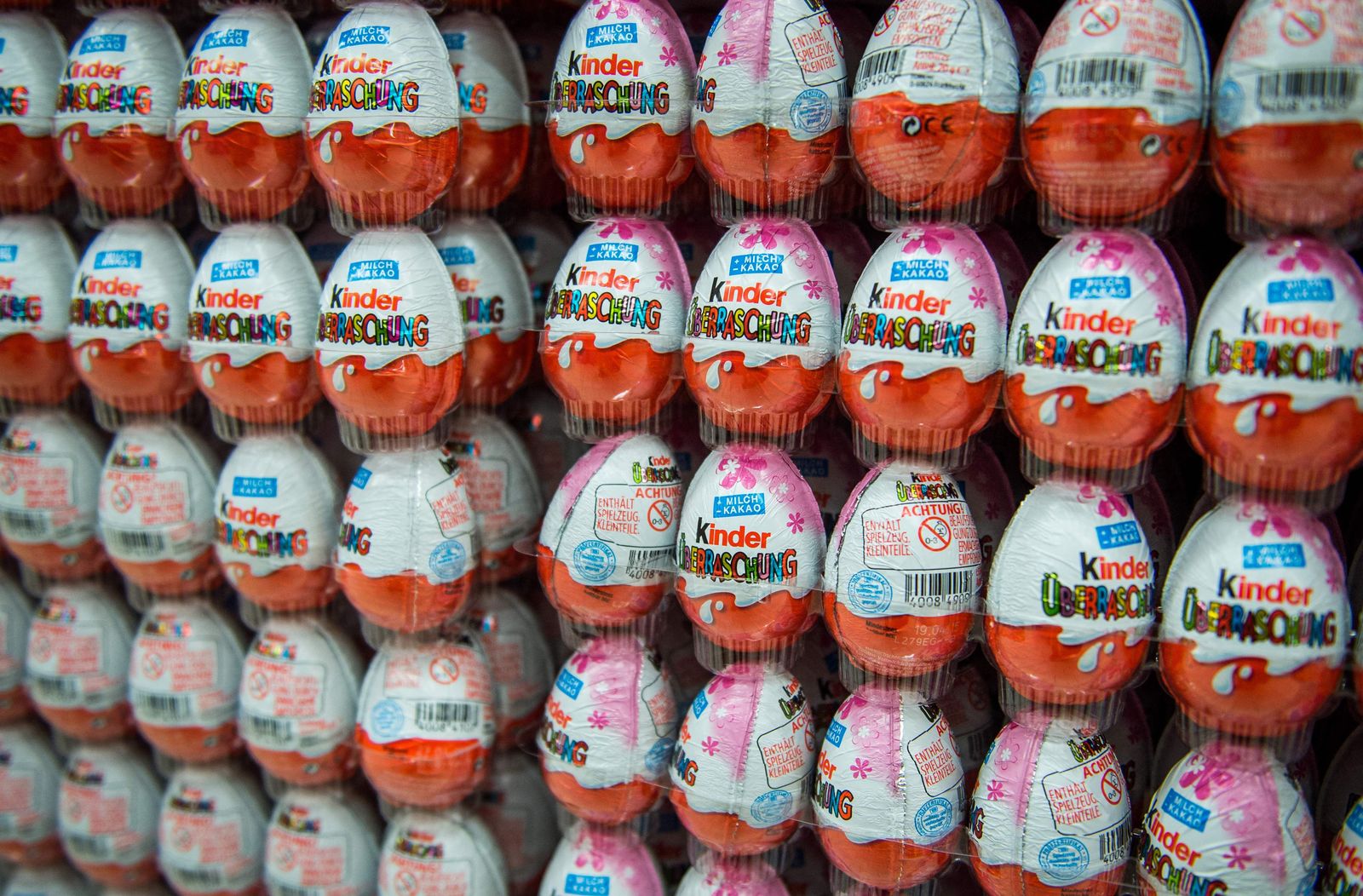 (FILES) A file photo taken on November 18, 2014 shows chocolate Kinder Eggs in a supermarket in Hanover, central Germany. - Italy's Ferrero extended, on April 6, 2022, to the UK and Ireland its 