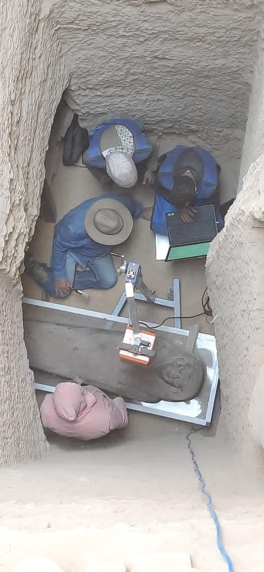 دفينة تم العثور عليها في المدينة المفقودة - facebook/ Dr. Zahi Hawass