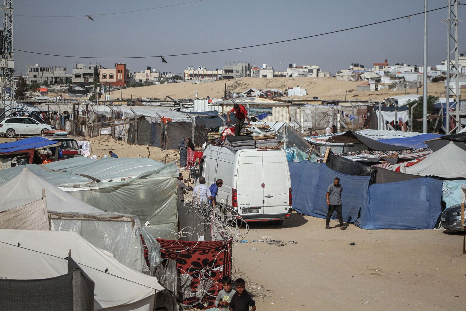 The tents of displaced Palestinians at al-Mawasi on the outskirts of Rafah, Gaza, on Thursday, May 9, 2024. Israeli Prime Minister�Benjamin Netanyahu said Israel must go into Rafah to finish off the remaining battalions of Hamas, the US-designated terrorist group that killed 1,200 Israelis and kidnapped about 250 last Oct. 7. Photographer: Ahmad Salem/Bloomberg