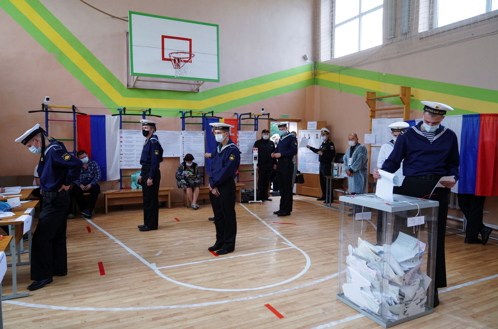 الانتخابات البرلمانية الروسية في منطقة بالتييسك - 17 سبتمبر - REUTERS