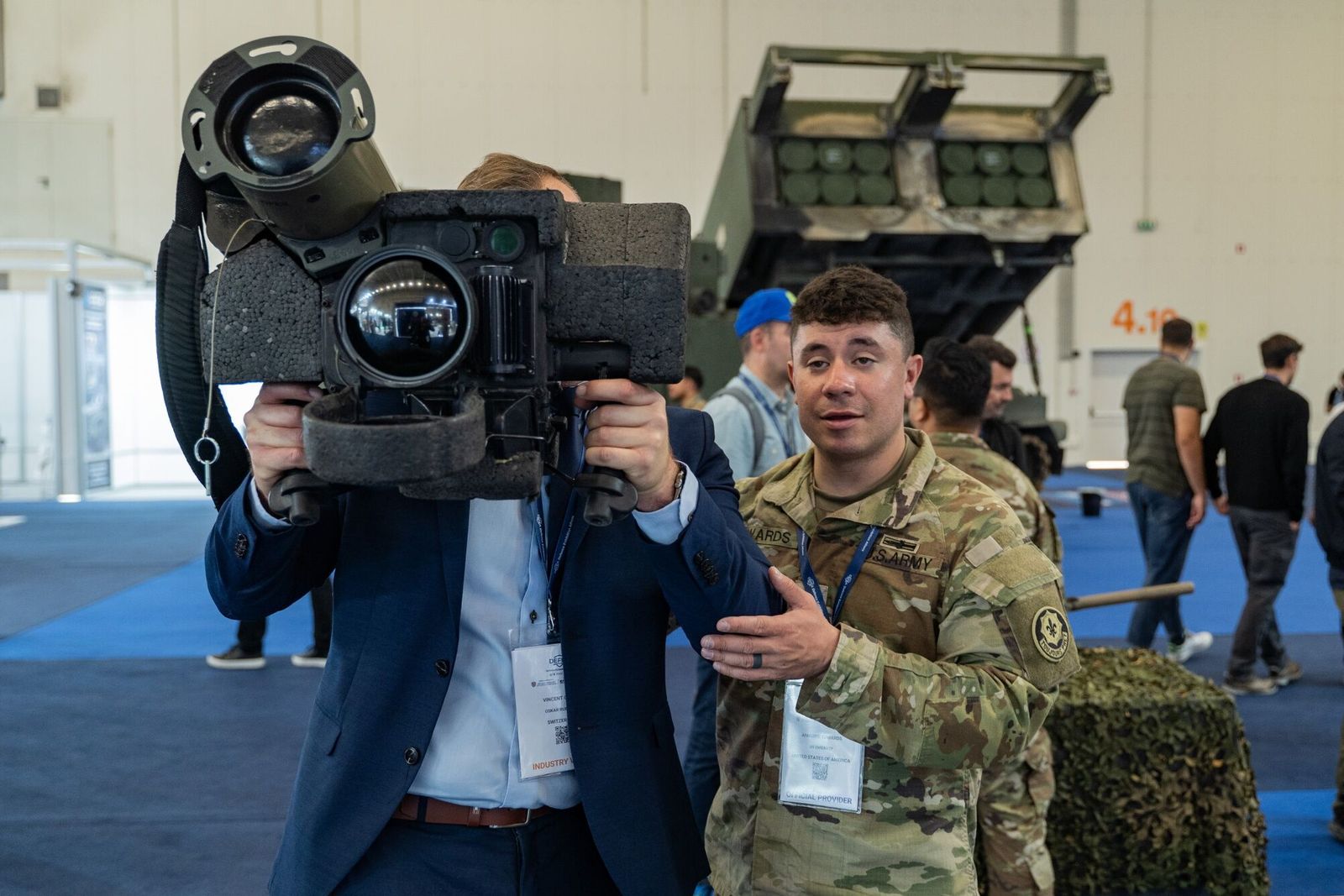 A visitor inspects a FIM-92 Stinger man-portable air-defense system (MANPADS) at the DEFEA international defense exhibition in Athens, Greece, on Wednesday, May 7, 2025. The Defence Exhibition Athens takes place between May 6 to May 8. Photographer: Nick Paleologos/Bloomberg