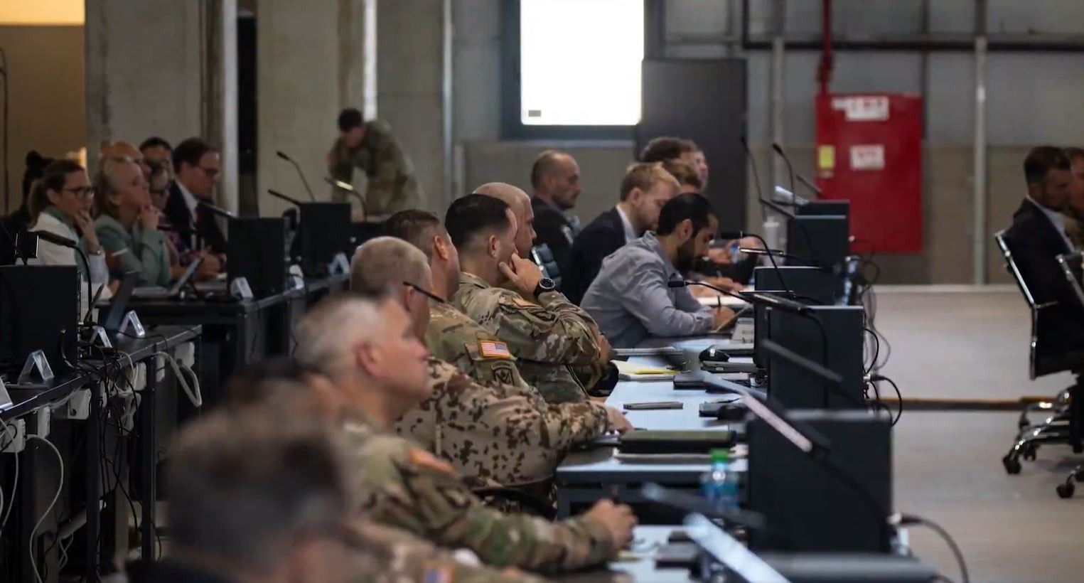 مركز التنسيق المدني العسكري في جنوب إسرائيل لمراقبة وقف إطلاق النار بقطاع غزة.