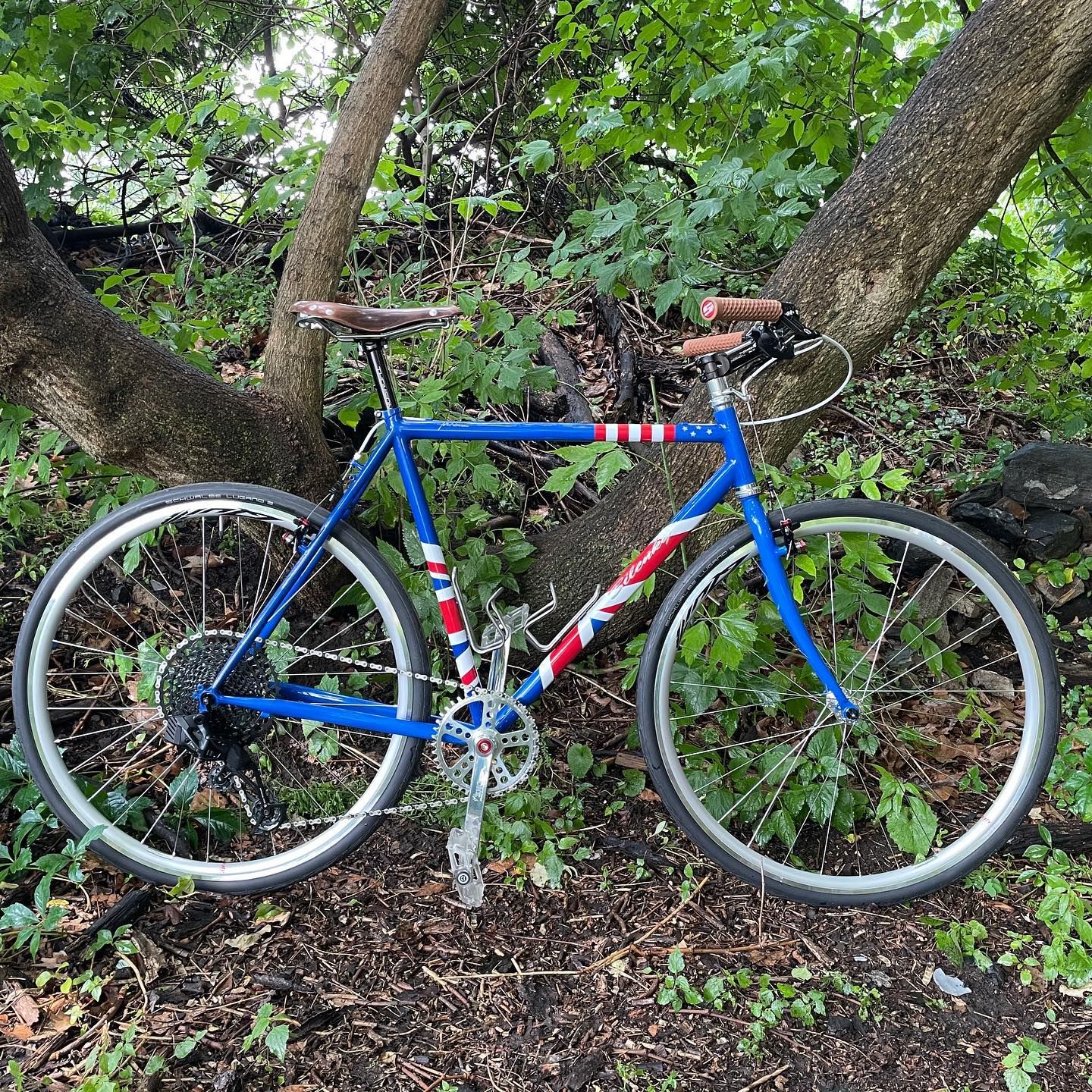 دراجة جونسون بعد الانتهاء من صنعها - www.facebook.com/phillybikeexpo