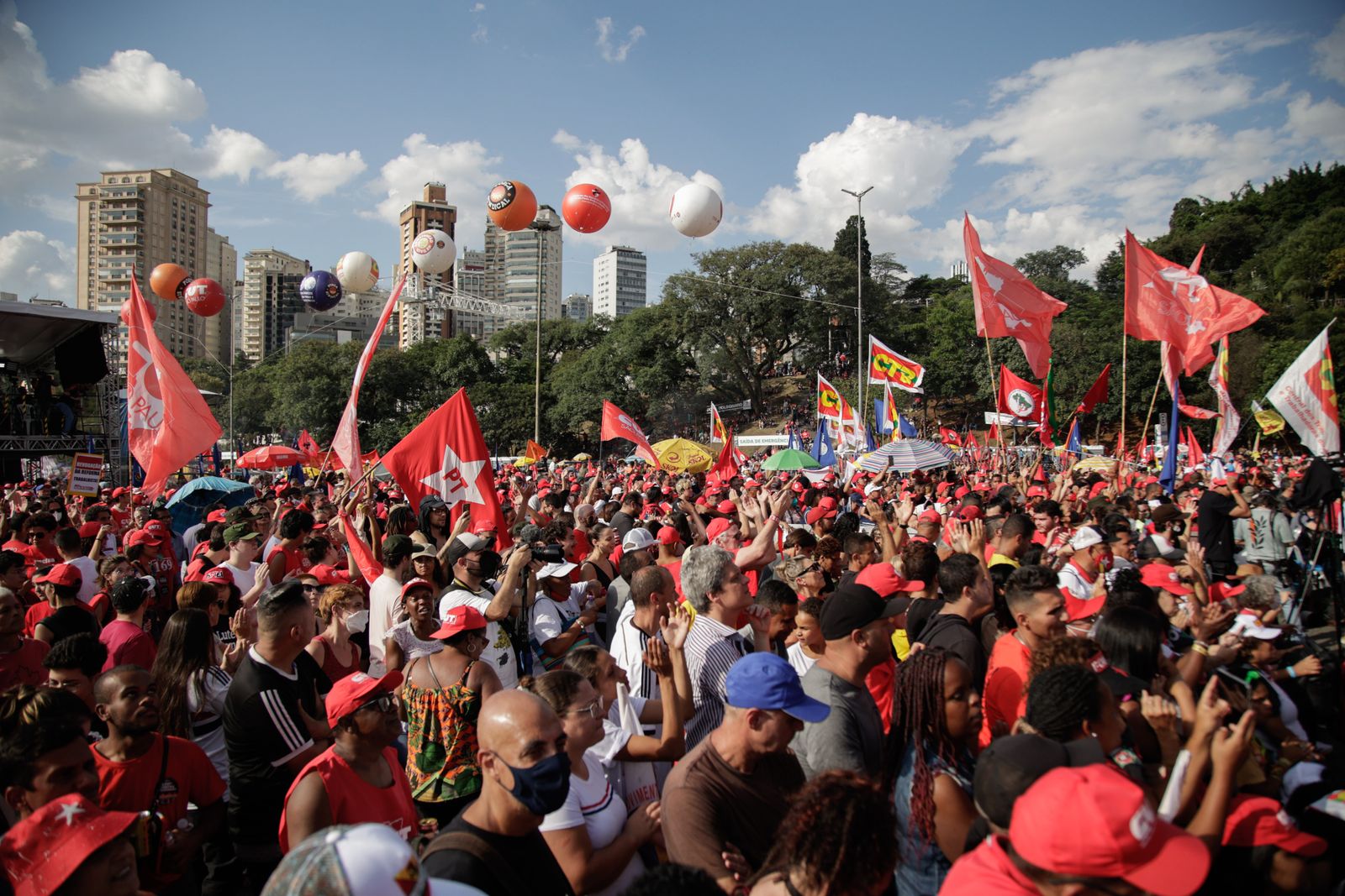 Former President Lula Speaks During An International Workers' Day Protest - Bloomberg