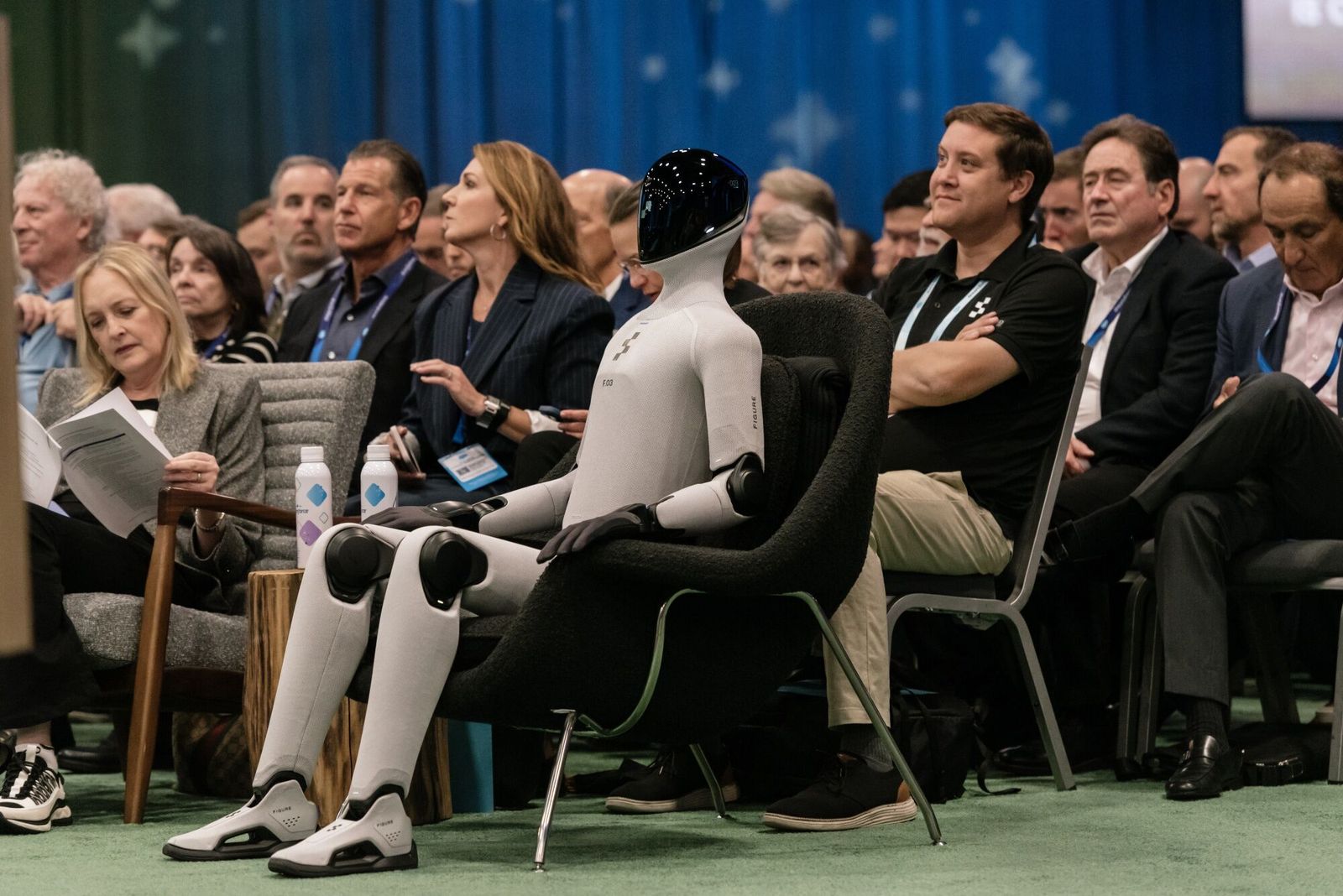 A Figure AI robot during the 2025 Dreamforce conference in San Francisco, California, US, on Tuesday, Oct. 14, 2025. Salesforce plans to invest $15 billion in San Francisco over the next five years, 'reinforcing the city�s status as the world�s AI capital.' Photographer: Michael Short/Bloomberg