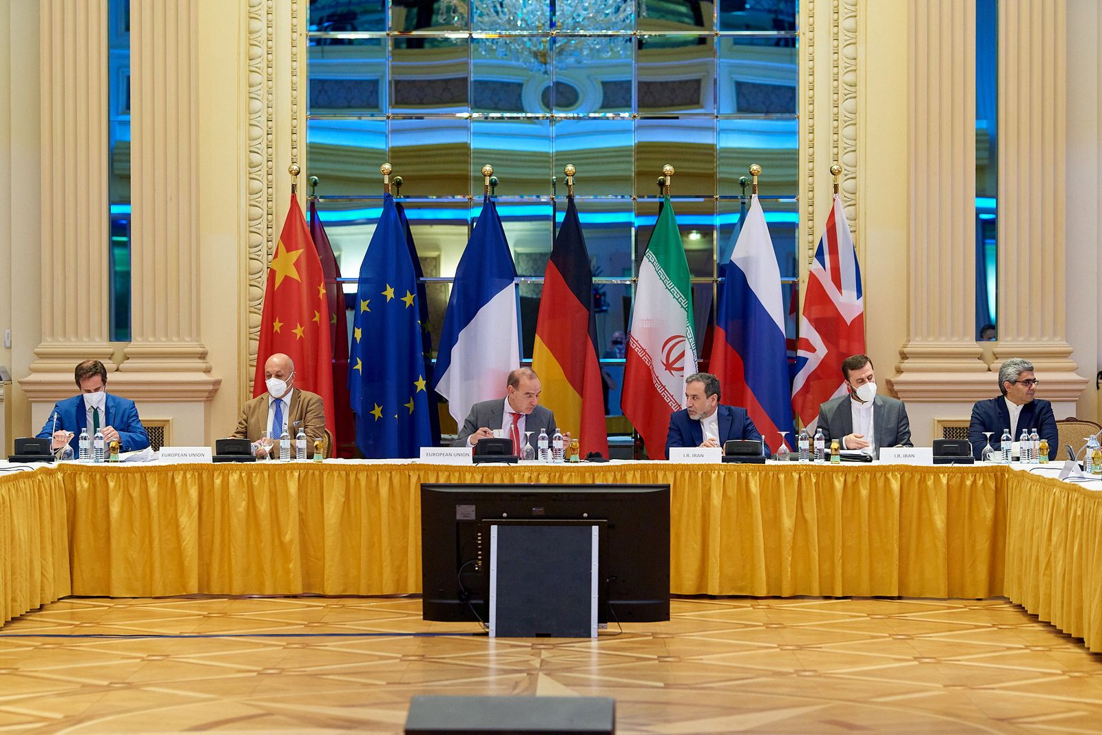 جانب من محادثات فيينا بين إيران والقوى العالمية لإحياء الاتفاق النووي لعام 2015، 20 يونيو 2021  - via REUTERS
