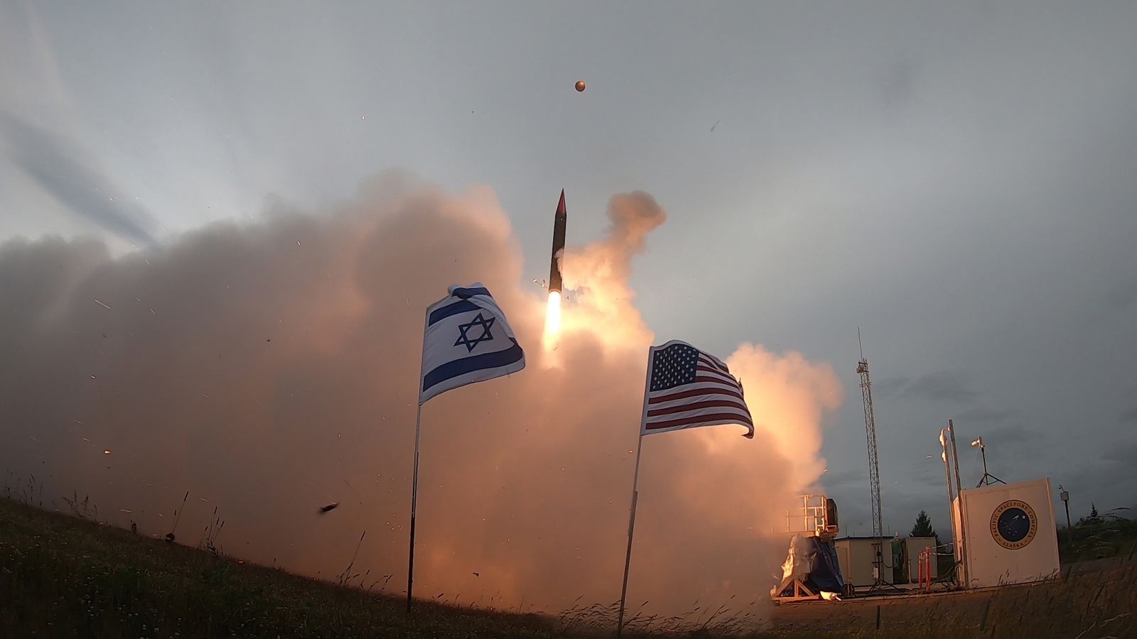 (FILES) A handout picture released by the Israeli Ministry of Defence on July 28, 2019 shows the launch of the Arrow-3 hypersonic anti-ballistic missile at an undisclosed location in Alaska. The Arrow 3 system -- designed to shoot down ballistic missiles above the Earth's atmosphere -- is jointly developed and produced by Israel and the United States. (Photo by Israeli Ministry of Defence / AFP) / == RESTRICTED TO EDITORIAL USE - MANDATORY CREDIT 'AFP PHOTO / HO / ISRAELI MINISTRY OF DEFENCE' - NO MARKETING NO ADVERTISING CAMPAIGNS - DISTRIBUTED AS A SERVICE TO CLIENTS ==