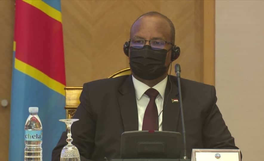 الفريق إبراهيم جابر عضو مجلس السيادة السوداني خلال مشاركته في قمة 