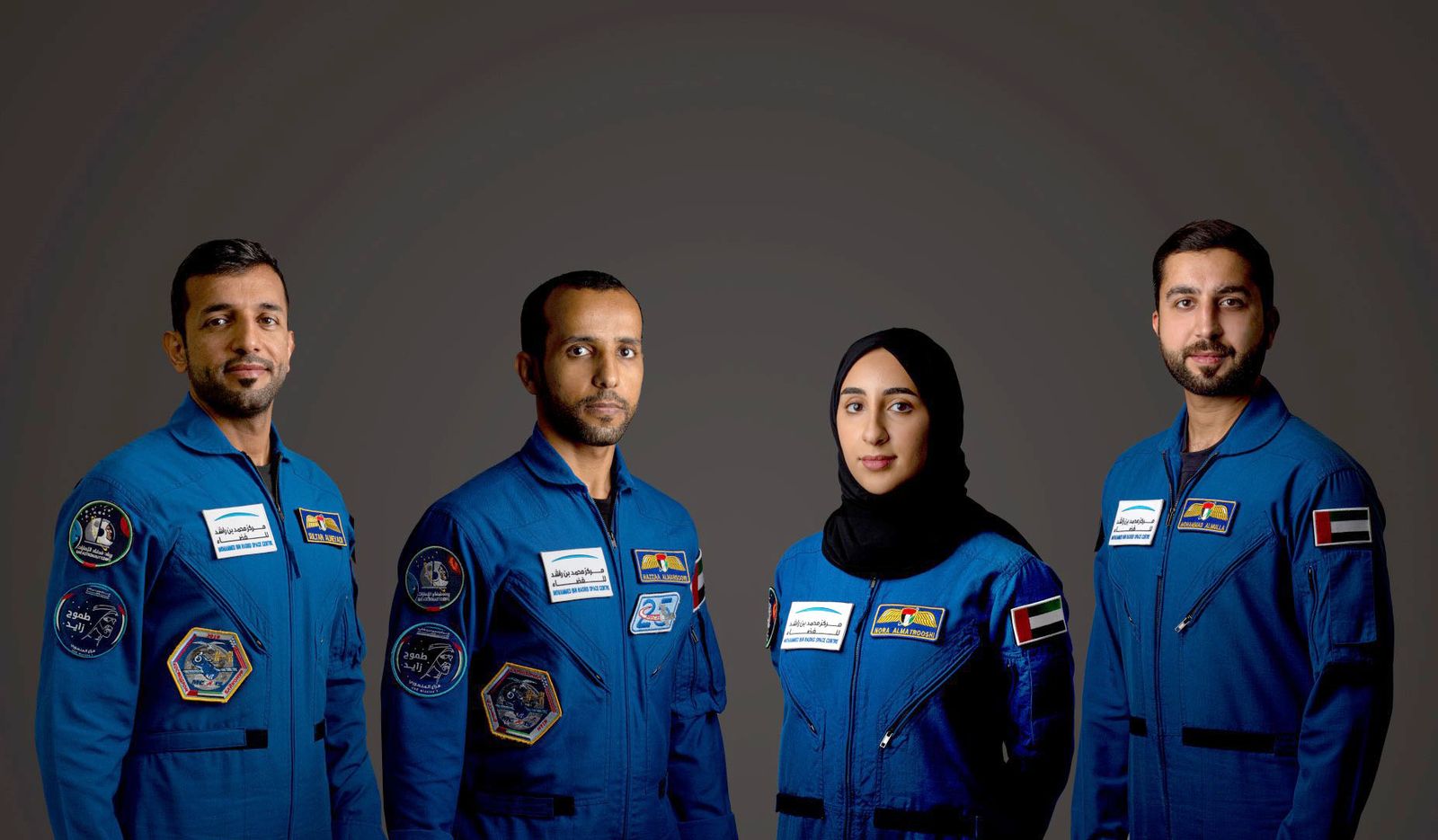 فريق رواد الفضاء الإماراتي هزاع المنصوري وسلطان النيادي ومحمد الملا ونورا المطروشي - WAM