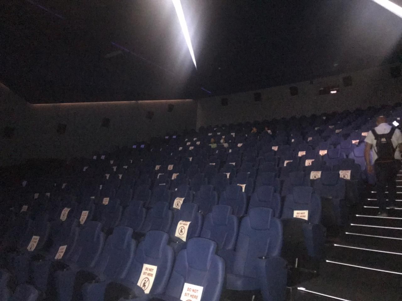 قاعات السينما في لبنان تستعد بالإجراءات الاحترازية لاستقبال الجمهور - الشرق