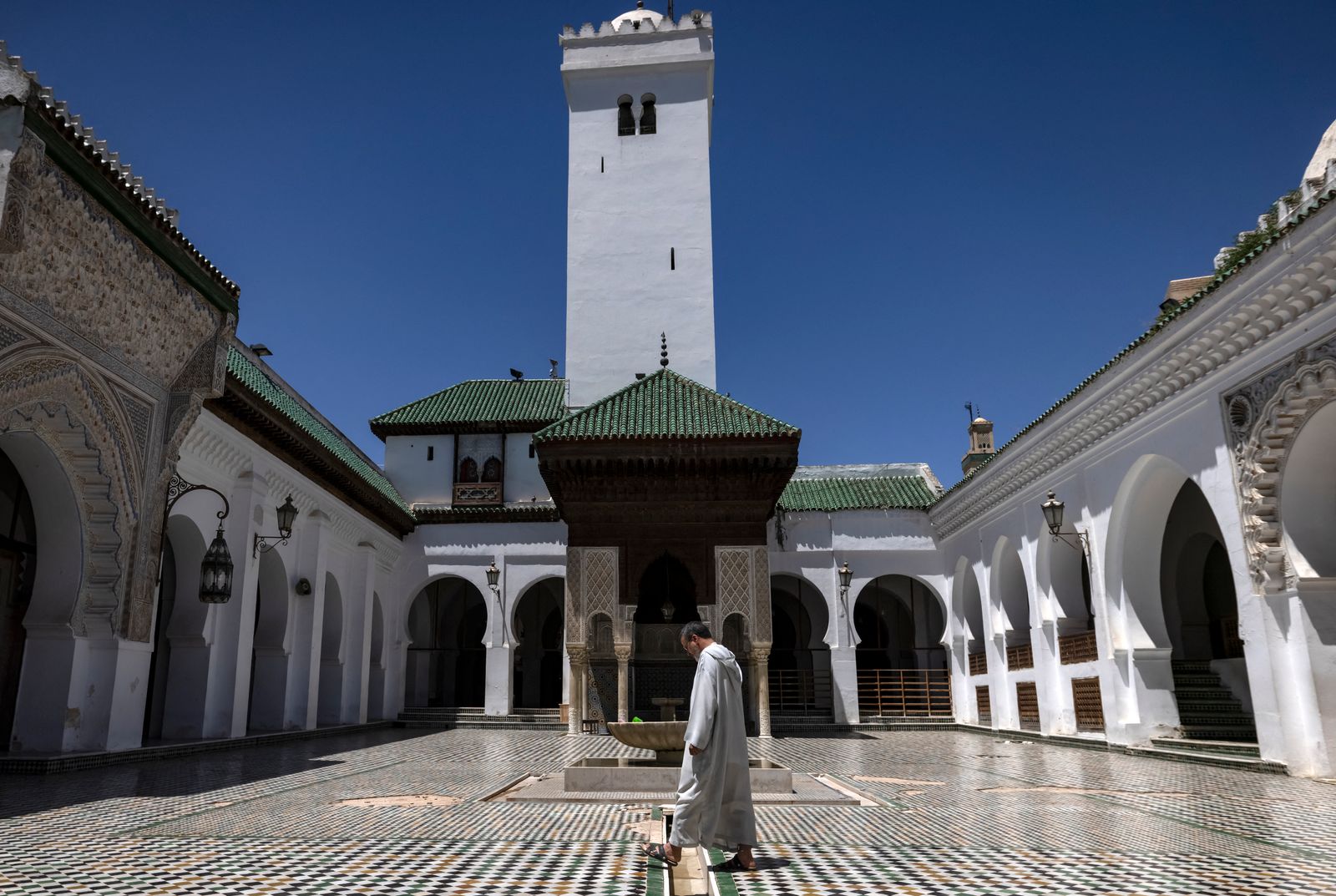 جانب من مسجد القرويين - 8 يونيو 2022 - AFP