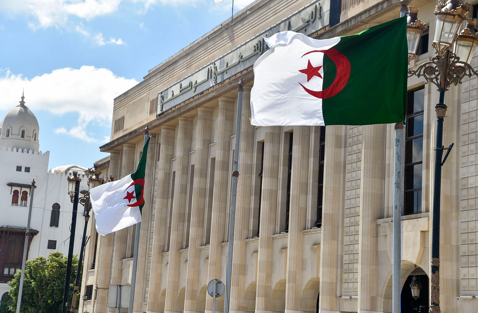 مبنى المجلس الوطني الجزائري الغرفة السفلى للبرلمان - 10 سبتمبر 2020