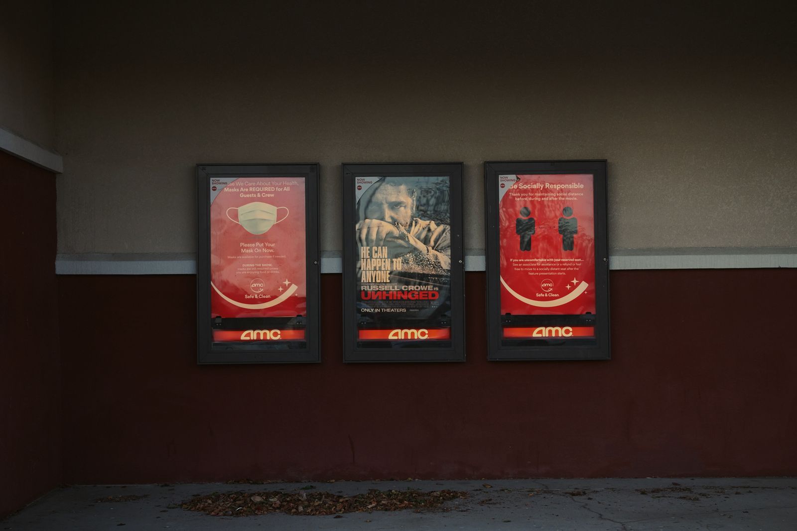 AMC Theaters Said to Mull Bankruptcy After Moviegoers Stay Home - Bloomberg