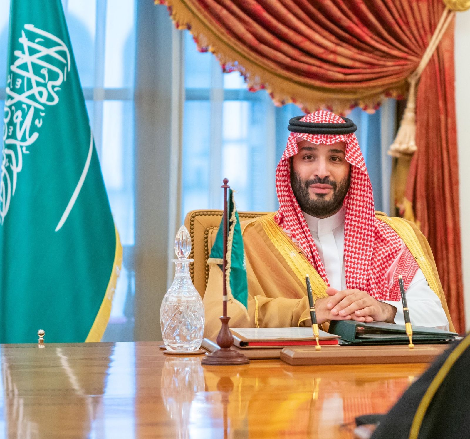 ولي العهد السعودي الأمير محمد بن سلمان خلال ترأسه اجتماع مجلس التنسيق السعودي البحريني في المنامة. 9 ديسمبر 2021. - وكالة أنباء البحرين