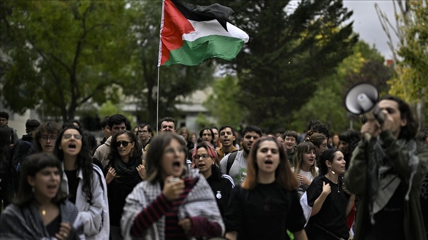 تظاهرات في مدريد احتجاجاً على الحرب في فلسطين ولبنان