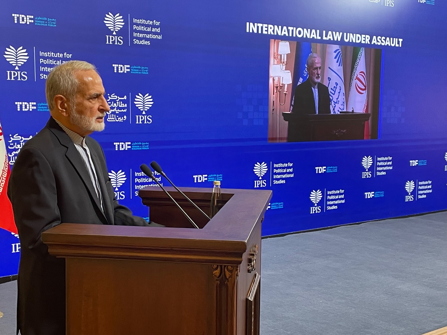 رئيس المجلس الاستراتيجي للعلاقات الخارجية كمال خرازي في كلمته عصرخلال مؤتمر “القانون الدولي تحت وطأة الهجوم والعدوان والدفاع” الذي عُقد في مركز الدراسات السياسية والدولية بوزارة الخارجية