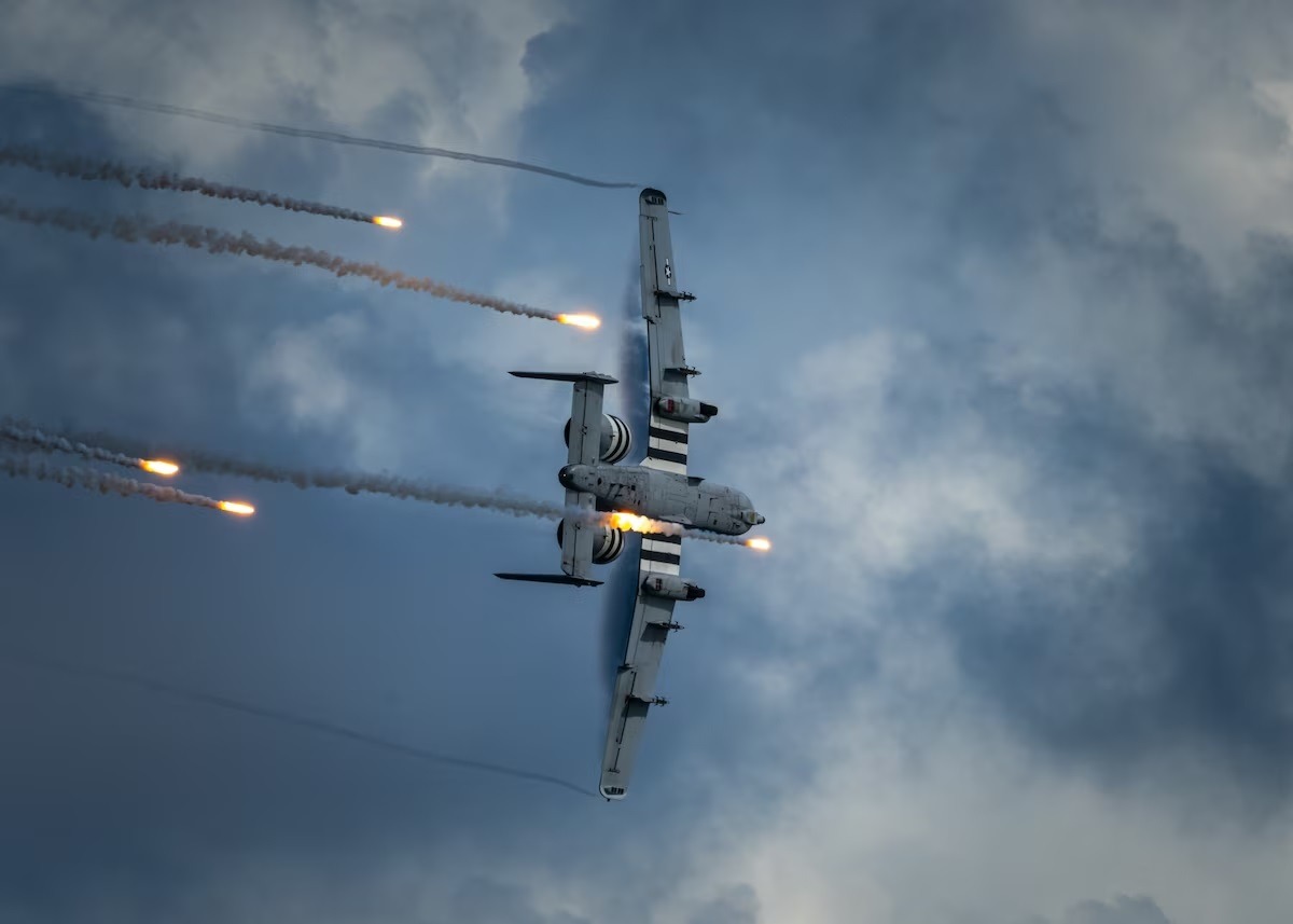 مقاتلة أميركية من طراز A-10 Thunderbolt II فوق سماء فلوريدا