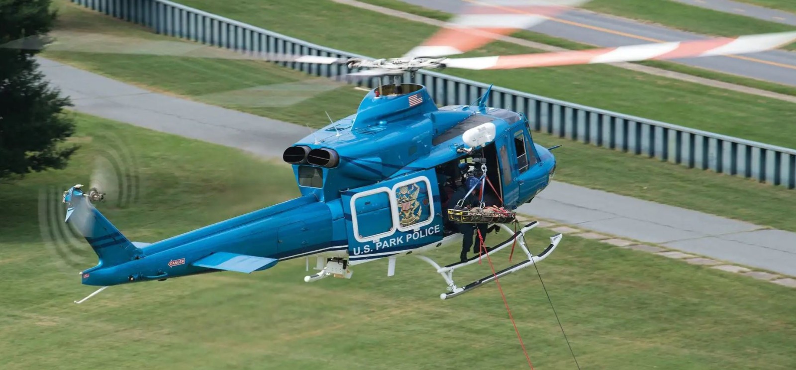مروحية أميركية من طراز Bell 412 مماثلة لتلك التي كان يستقلها الرئيس الإيراني إبراهيم رئيسي