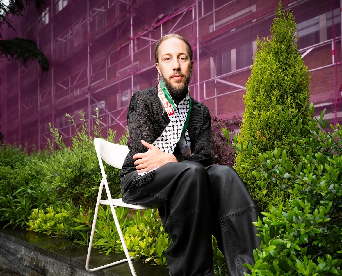 الكاتب الهولندي ماوريتس دي براون