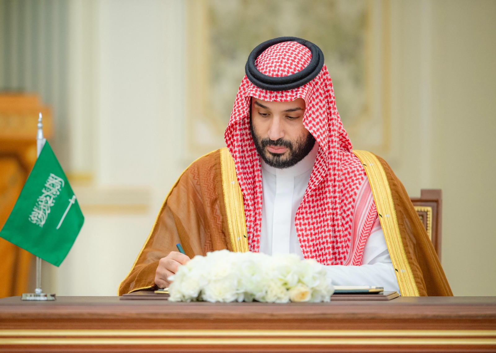 ولي العهد السعودي الأمير محمد بن سلمان يوقع اتفاقية الدفاع الاستراتيجي المشترك مع باكستان، الرياض، 17 سبتمبر 2025