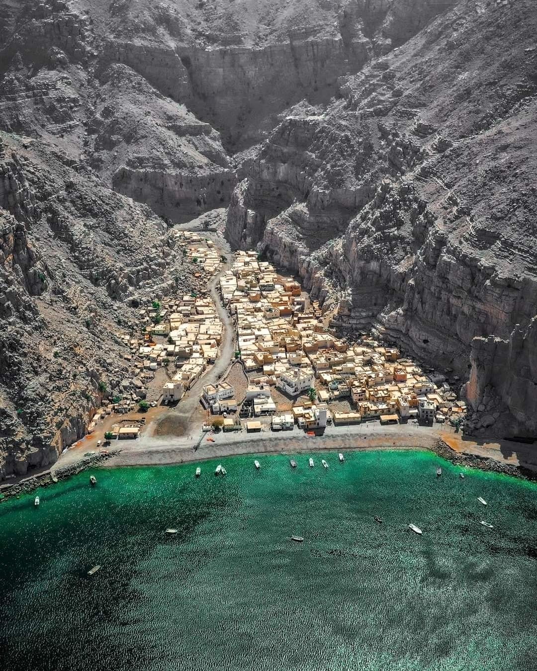 كمزار العُمانية