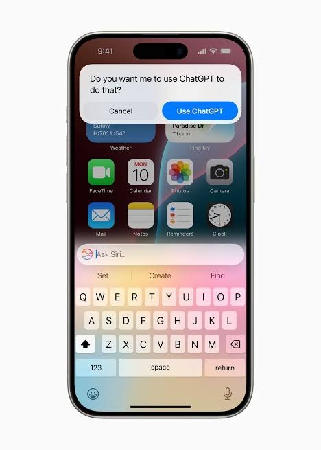 مزايا ChatGPT متاحة على متن مساعد أبل سيري مع تحديث iOS 18.2 البرمجي