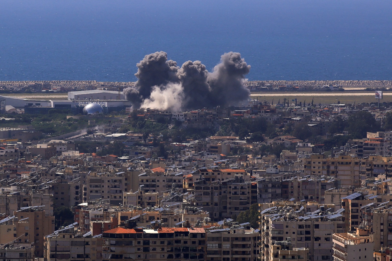 غارات إسرائيلية تستهدف الضاحية الجنوبية لبيروت. 8 أبريل 2026