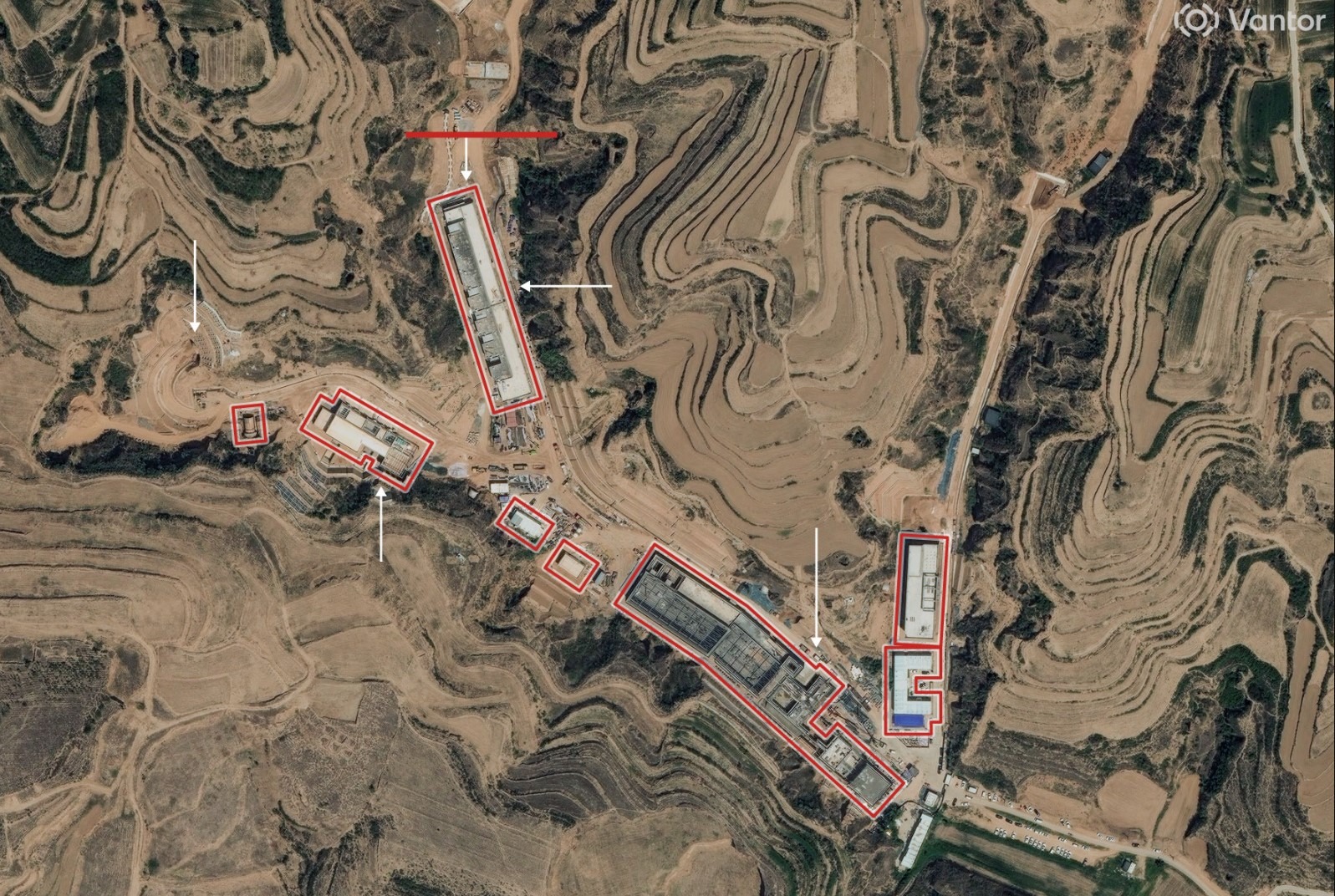 تم تحويل هذا الموقع الصناعي المهجور بالقرب من شيآن في شمال غرب الصين إلى موقع اختبار للمحركات بمساحة 139 ألف قدم مربع في عام 2024 لصالح معهد 'أبحاث الطاقة الفضائية' في شنشى الصينية