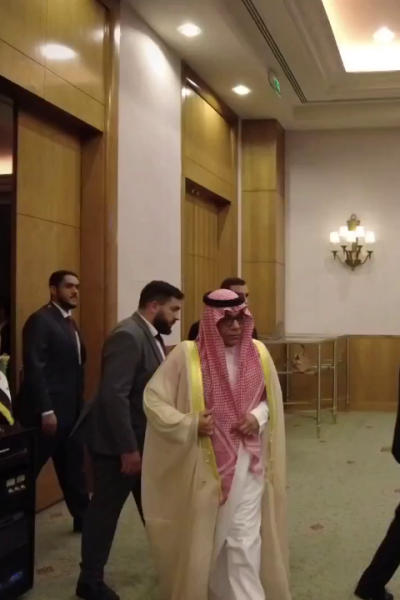 وزير النقل السعودي يصل سوريا